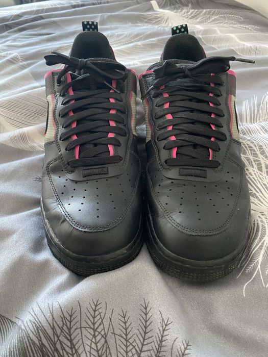 adidasi nike negri