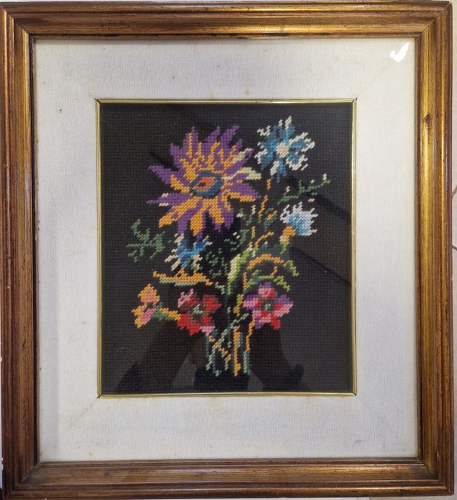 Гоблени и картини рамкирани