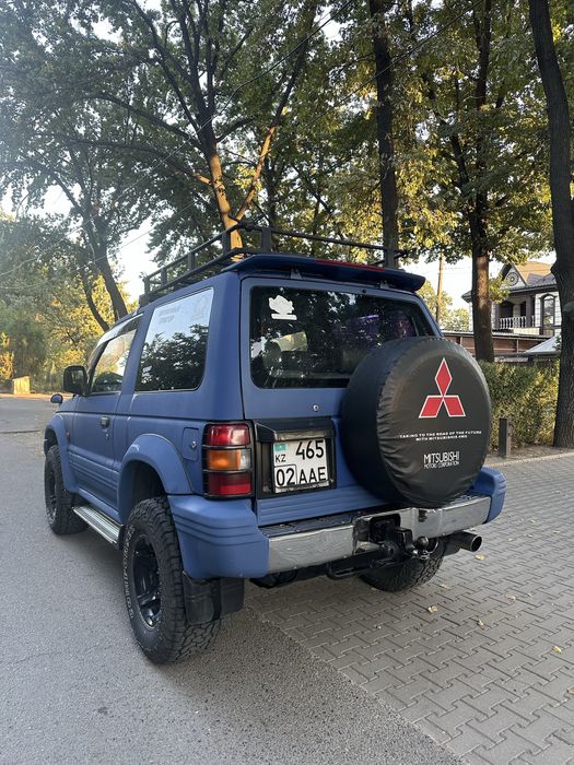 Продам Mitsubishi pajero 2