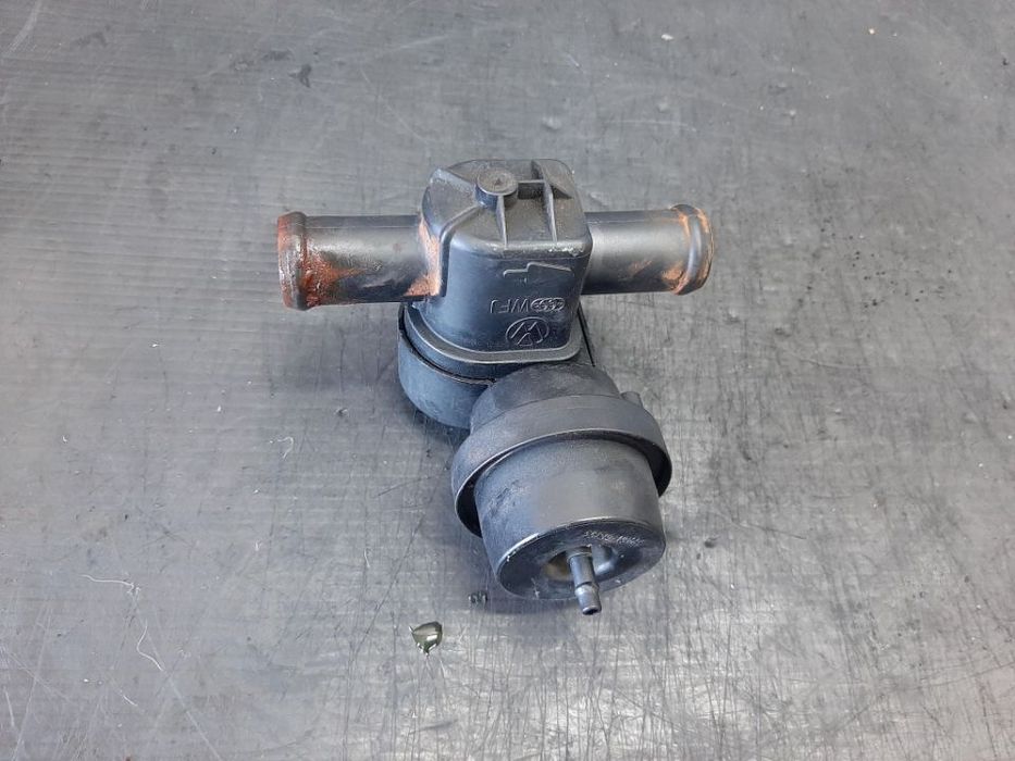 supapa racire apa cag audi a4 b8 a6 c6 seat exeo 2.0 tdi 1j0819809