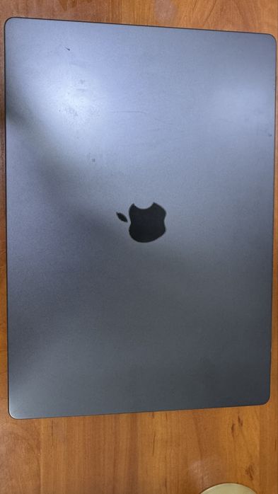 Apple MacBook Pro M3 Pro