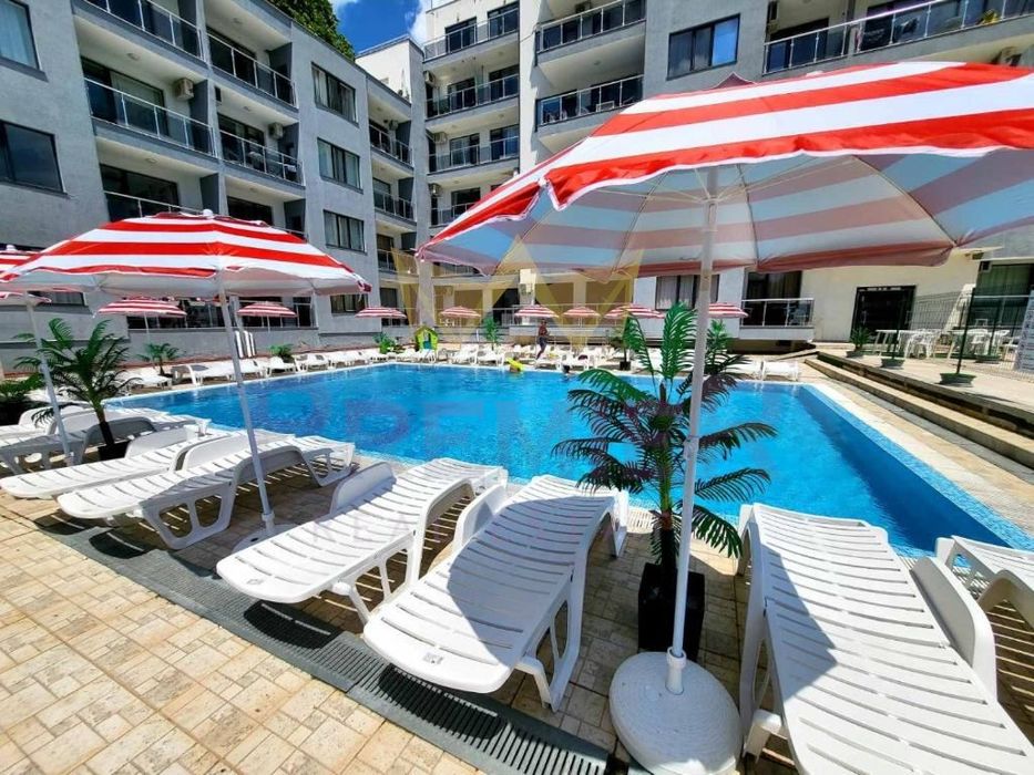 Продава се Тристаен апартамент в к.к. Златни пясъци - 110 кв.м за 1100 €/кв.м - Снимка #10