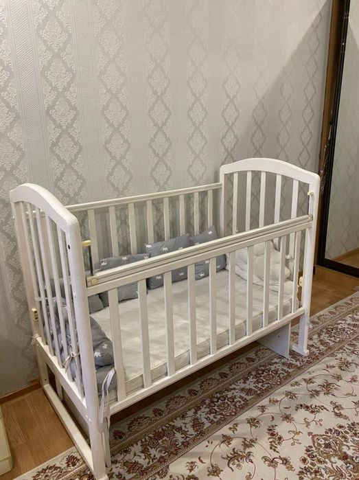 Продам детскую кровать