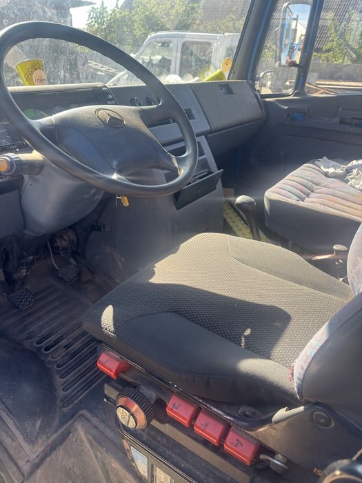 Mercedes varior man iveco basculabil cu macara Palfinger 4501