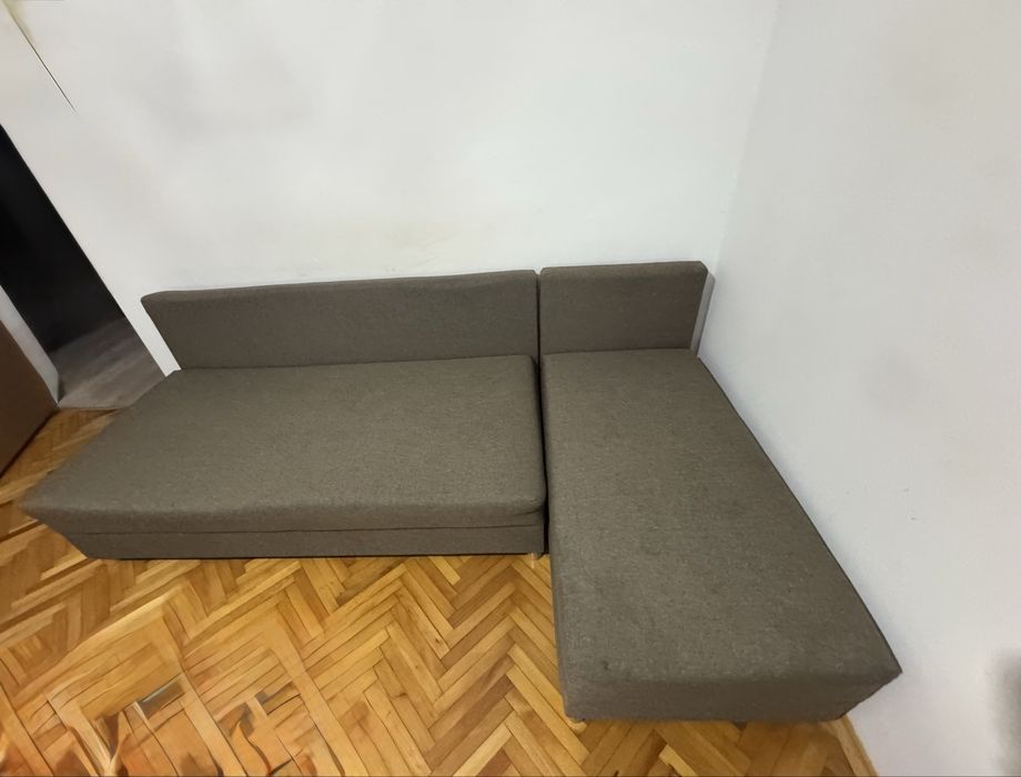 Colțar extensibil cu 3 locuri