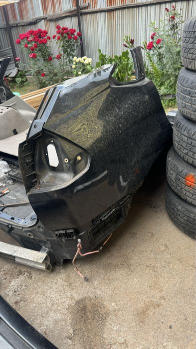 Кузоные запчасти на Lexus RX 330.350