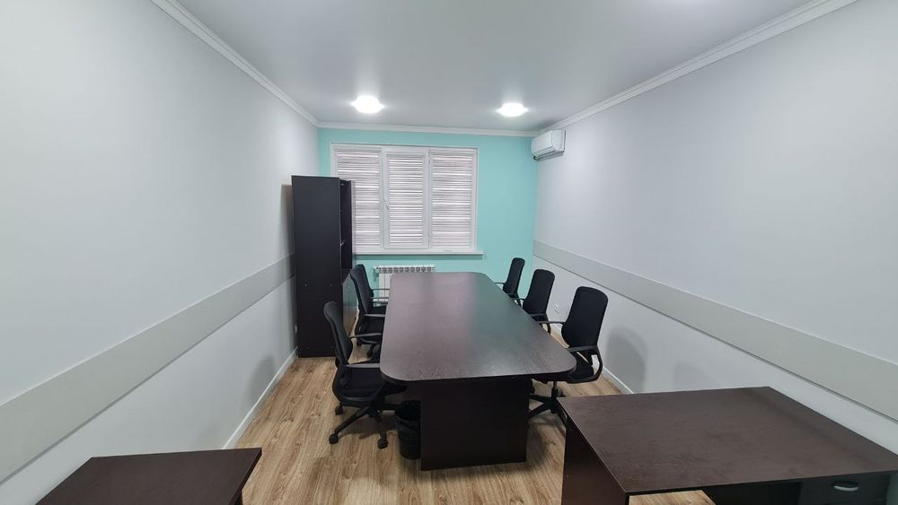 Метро Хамза кабинеты 18м² с мебелью и техникой с Юр адресом