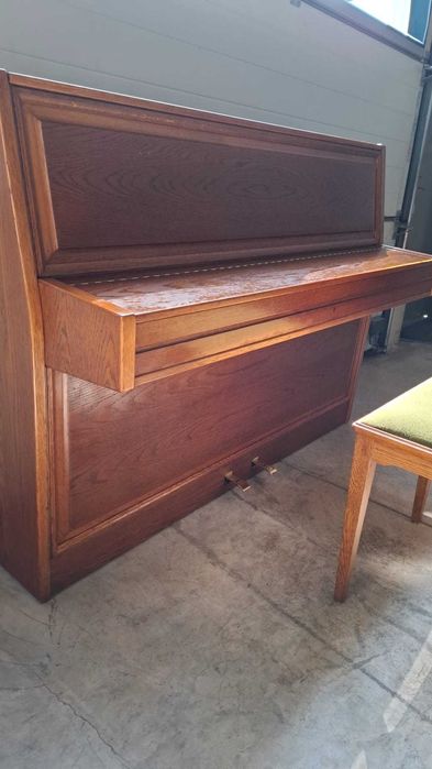 Акустично пиано Hoffmann