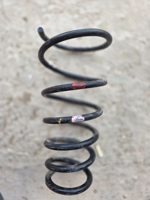 пружина для тойота камри 30.