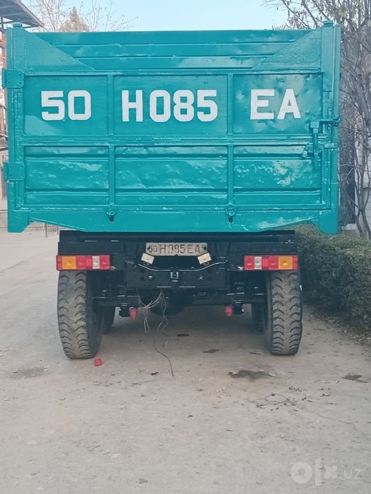 Zil 131  sotiladi moshina yangi terib chiqilgan