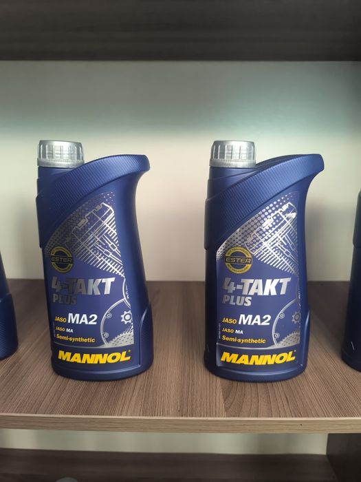 Масло для мопедов и мотоцикла