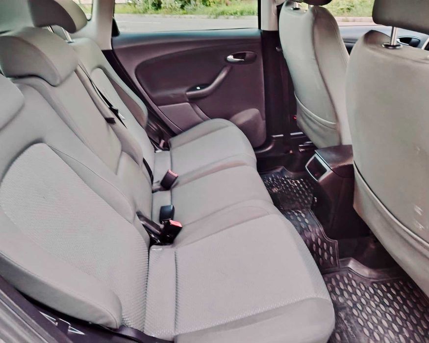 Se vinde Seat Altea