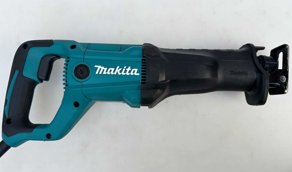 Makita JR3051T - Електрически саблен трион 1200W 2025г неразличим от нов!