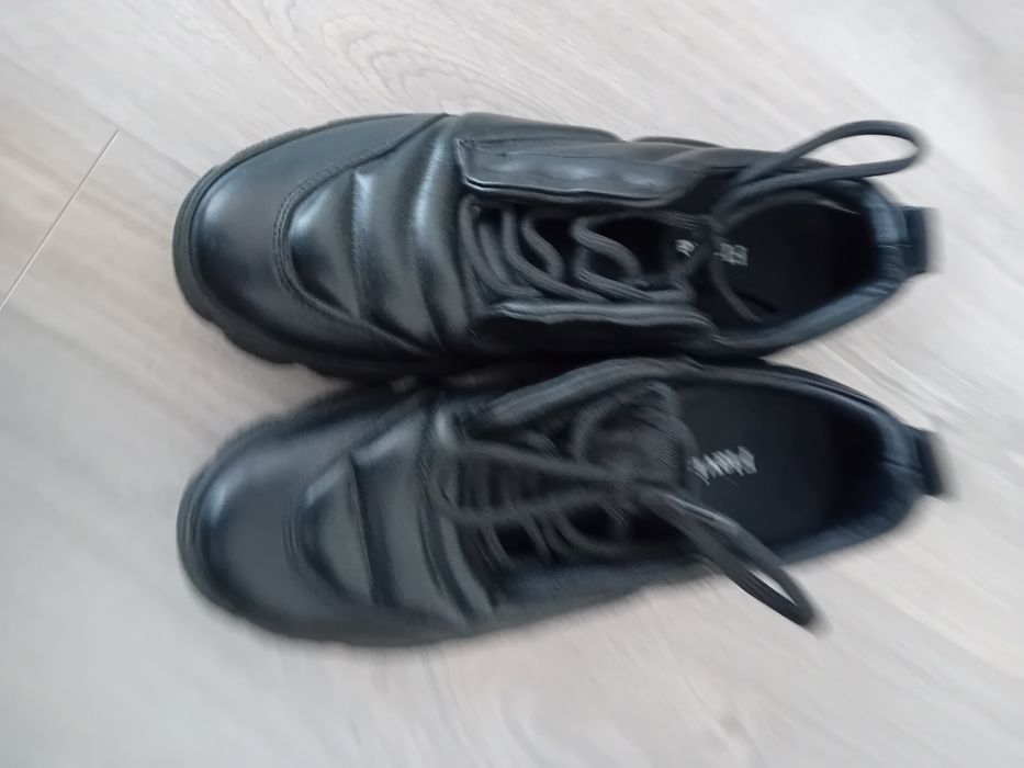Pantofi sport dama  noi,nr 36,din piele naturala