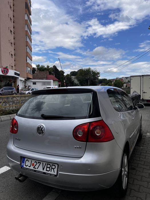 Volkswagen golf 5