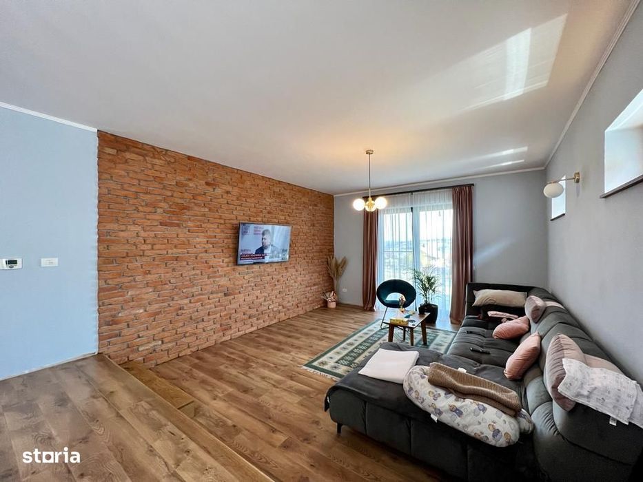 Casa individuala D+P 200 mp D-va finisata mobilata 242.000 Eur neg