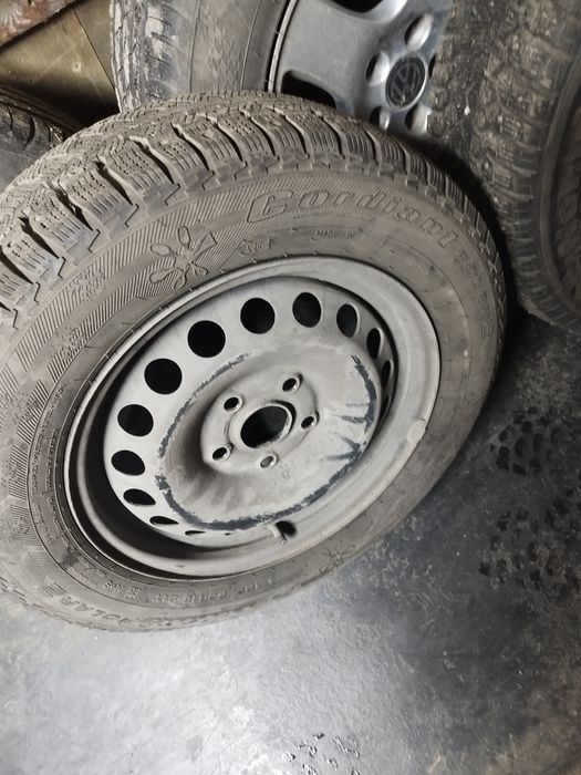 Запаска на бус т4