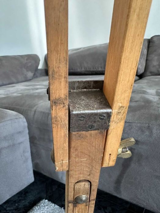 Винтидж Дървена Тринога Статив