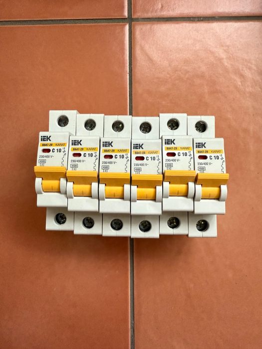 Продам автоматические выключатели