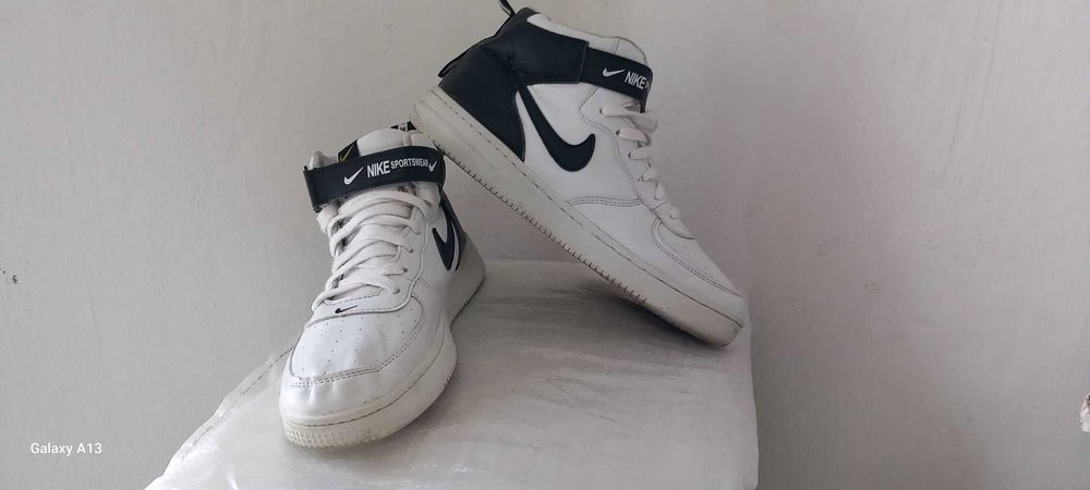 nike air force 1.07 mid