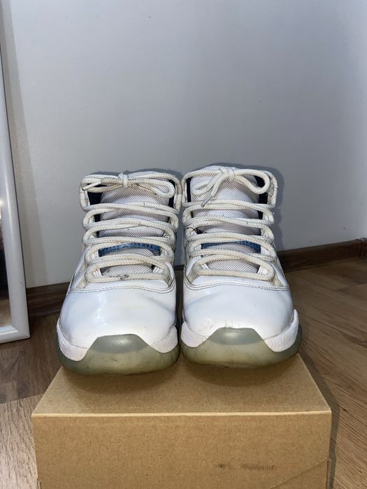 Jordan 11 White And Blue 41