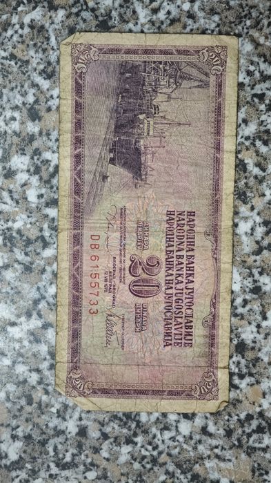 Bani vechi si monede