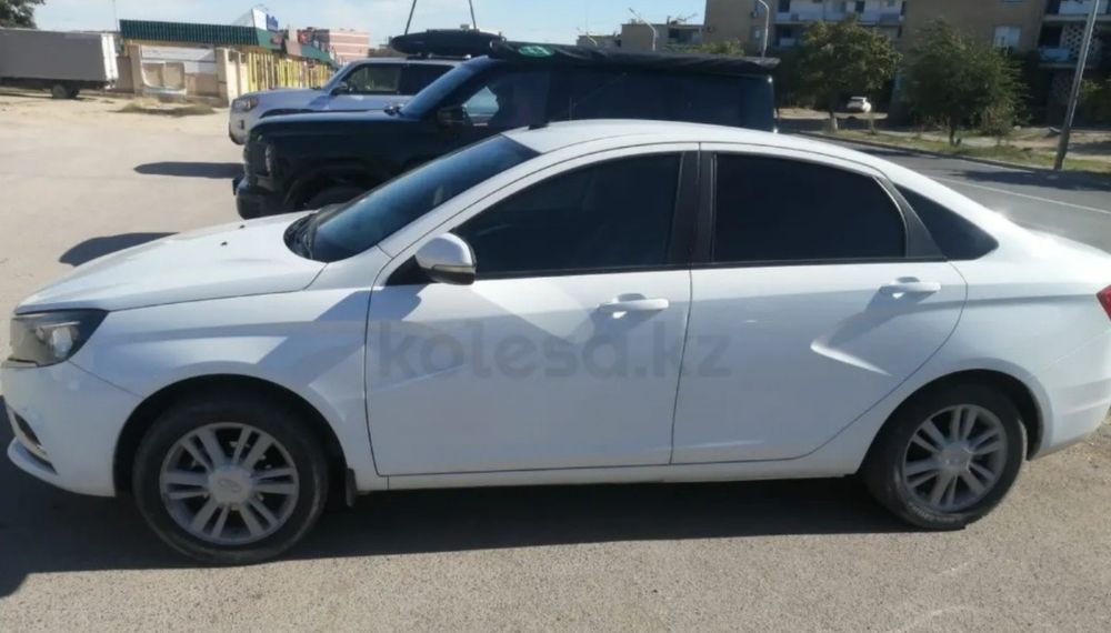 Лада веста 2019год