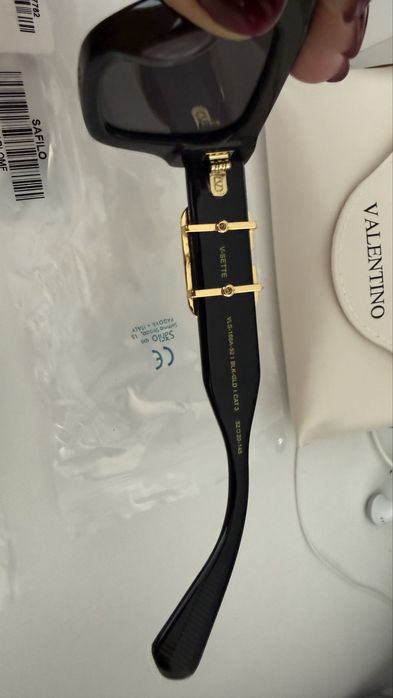 Слънчеви очила Valentino