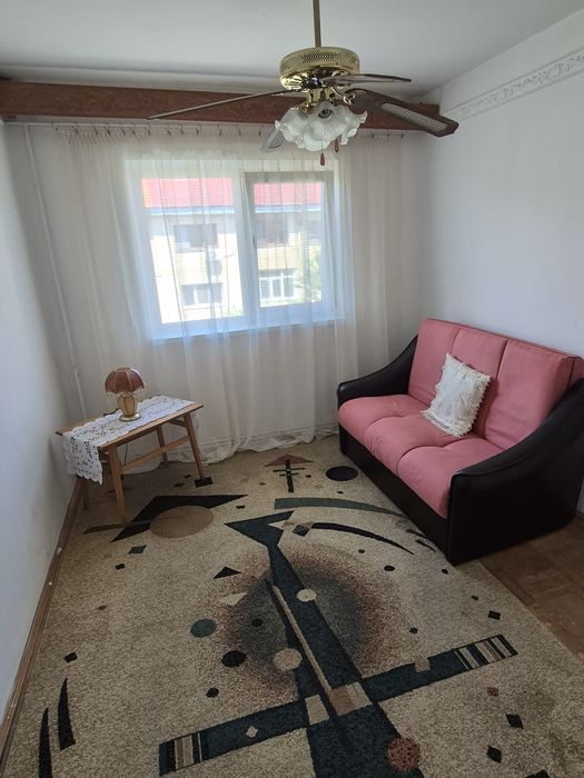 De închiriat apartament