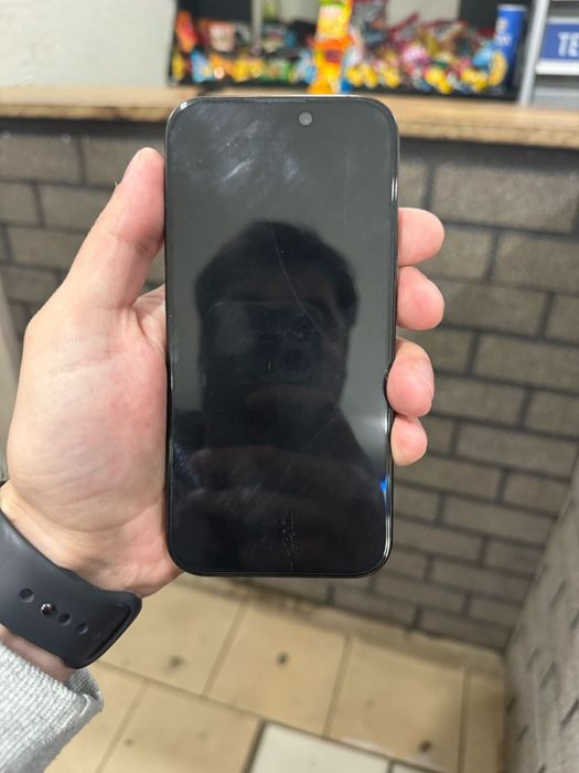 Продам iphone 15 pro 256 gb