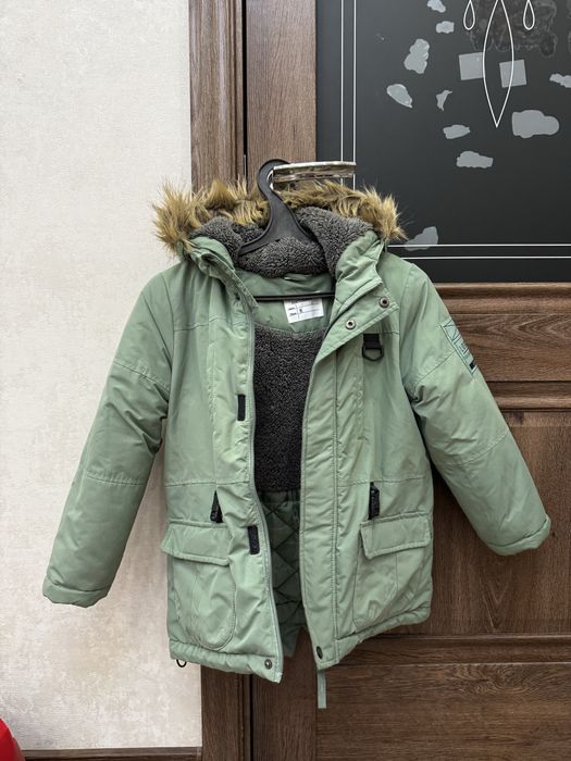Зимняя куртка на мальчика