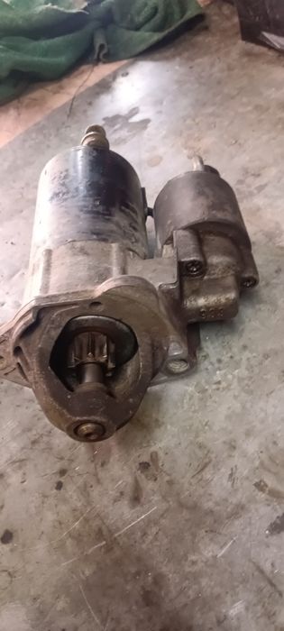 Стартер пассатв5продаю