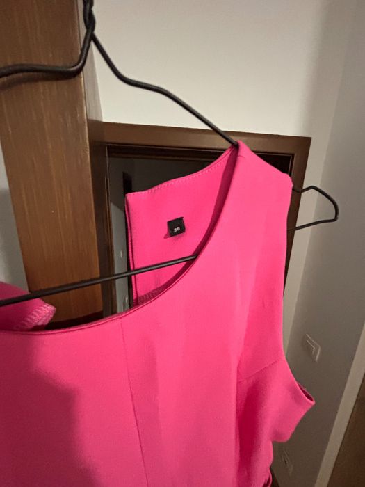 Rochie de vară modernă roz mărimea M noua