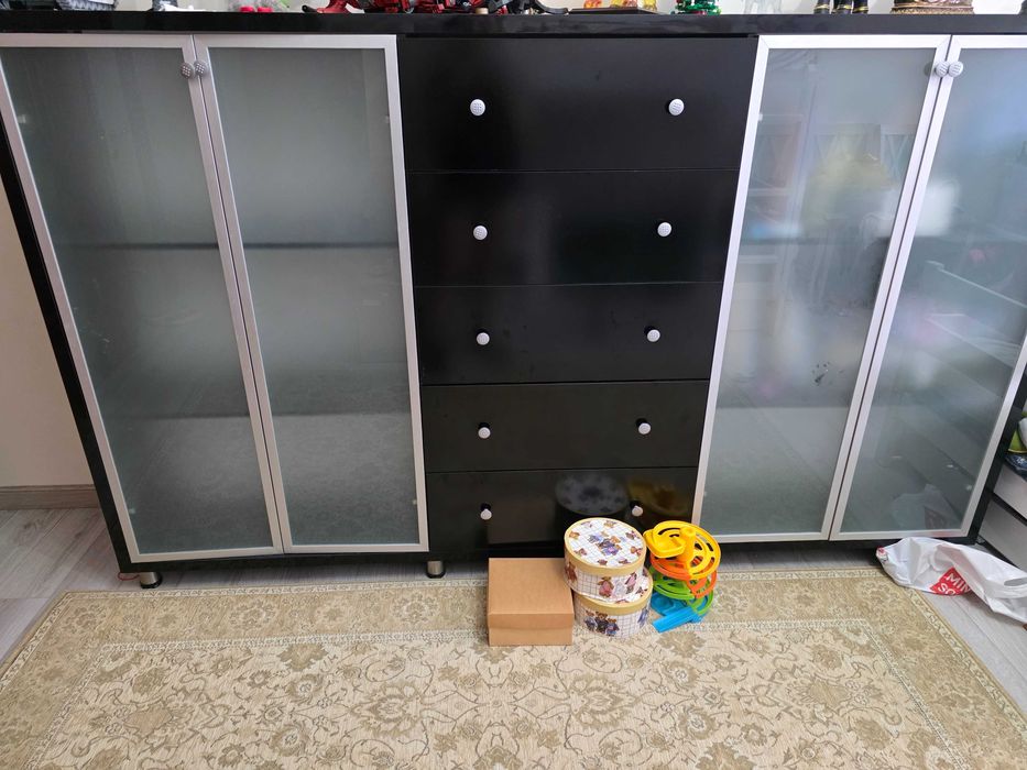 Продам офисный шкаф