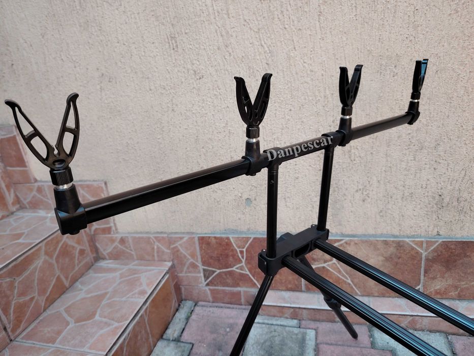Rod pod PROFL BLACK pentru 4 lansete cu 4 picioare ( Duo Pod ) FL157