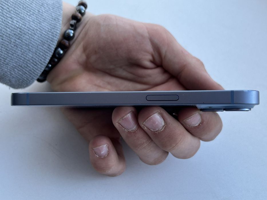 iPhone 14 полностью в родне