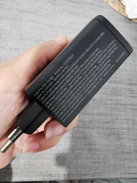 Incarcator Baseus, 65W