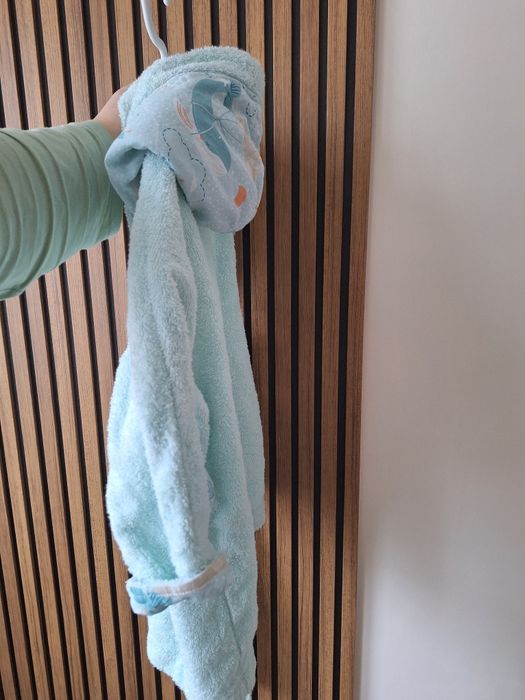 Нов халат AngelBaby 18-24