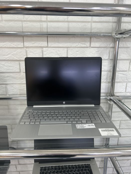 Ноутбук HP Laptop