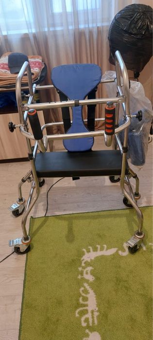 Ходунок взрослый