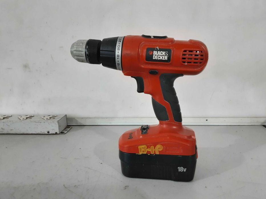 Винтоверт - Black & Decker 18V