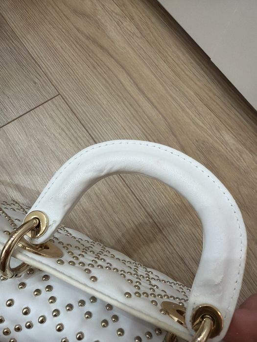 Dior Lambskin D Joy pearl studded чанта