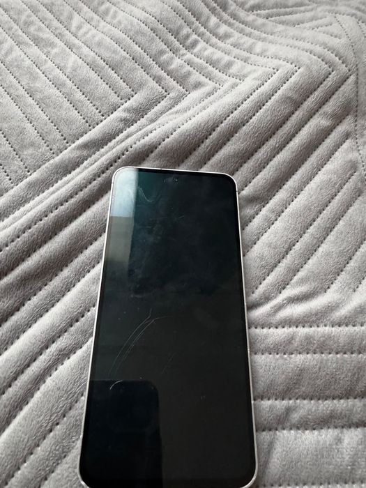 Samsung Galaxy s24 fe 8/256
