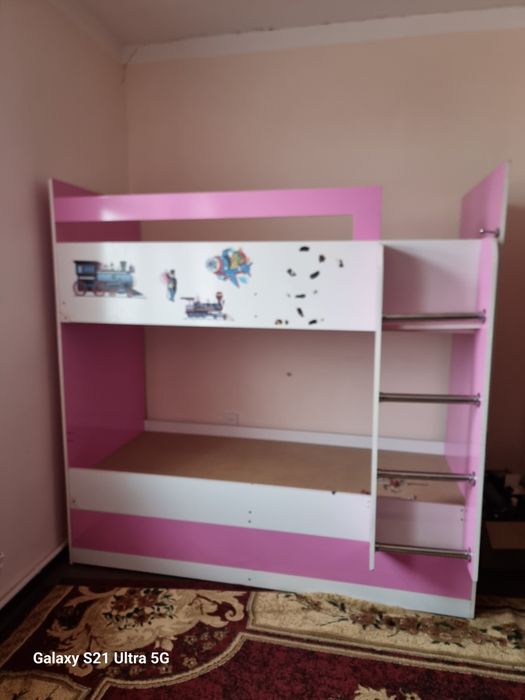 Детская кровать двухъярусная