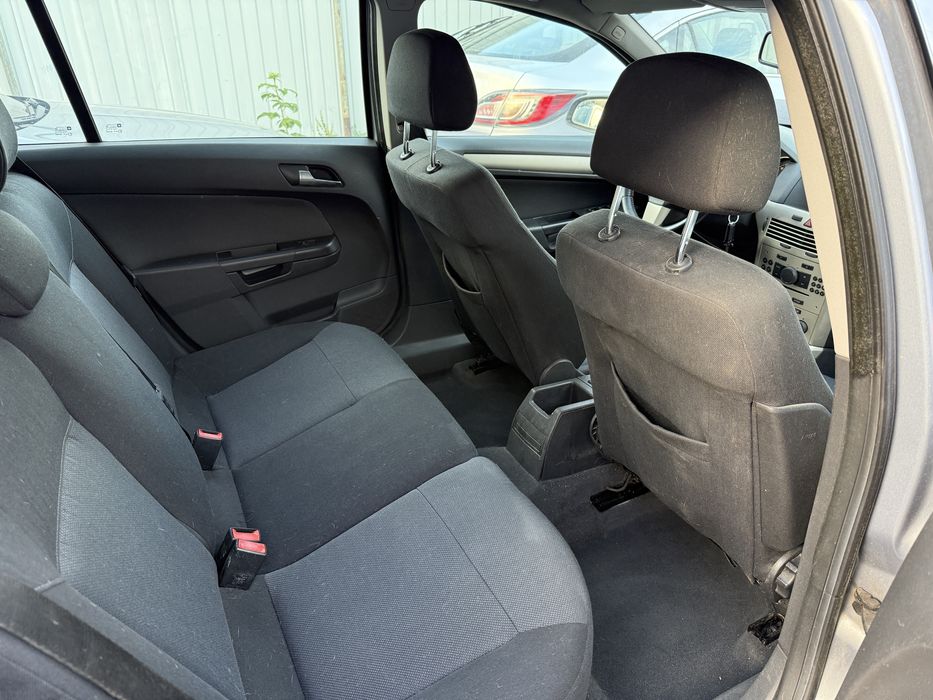 Opel Astra 1.9cdti fab.2008 *** ADUS AZI *** 1499 EURO FIXXX