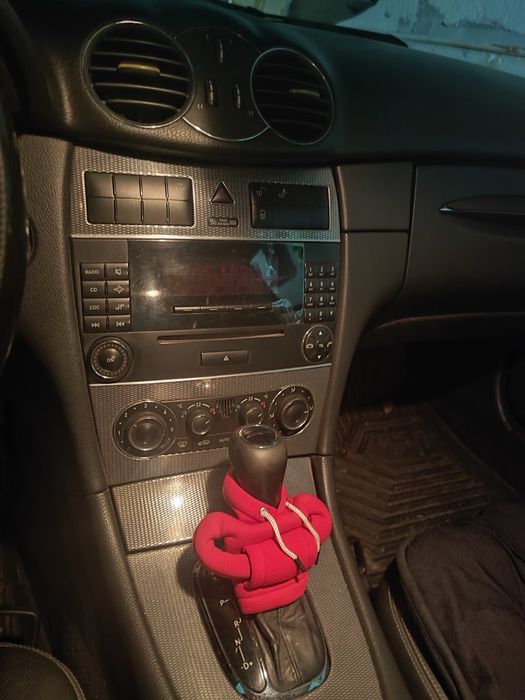 Мерцедес CLK 270 2005 год.