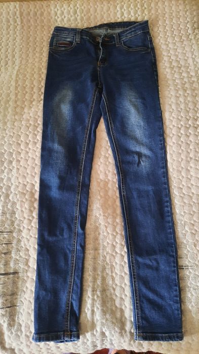 Джинсы разные на девочку