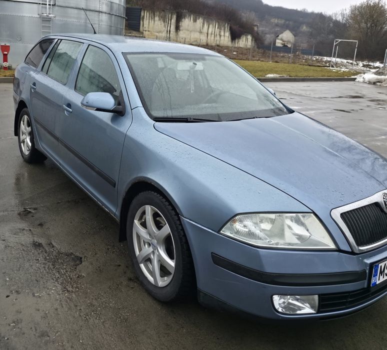 Skoda Octavia 2 brack