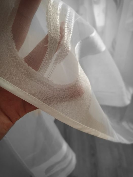 Продам тюль белого цвета