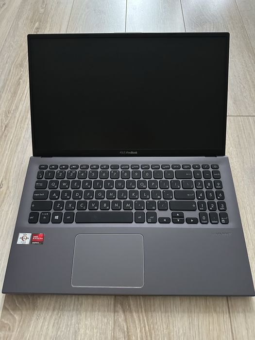 Asus VivoBook X512D